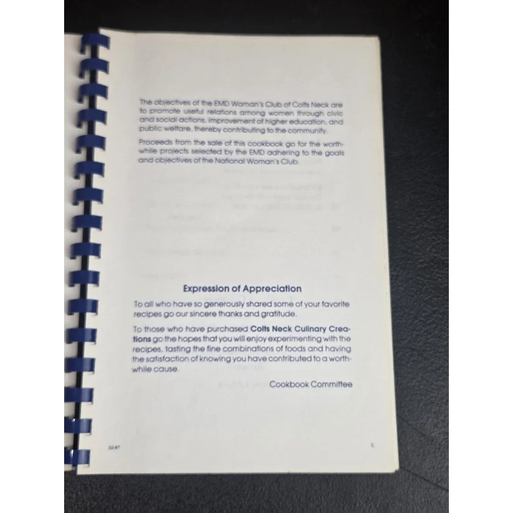 EMD Women's Club Cookbook Cook Book Colts Neck New Jersey 1986‎ Recipe Book